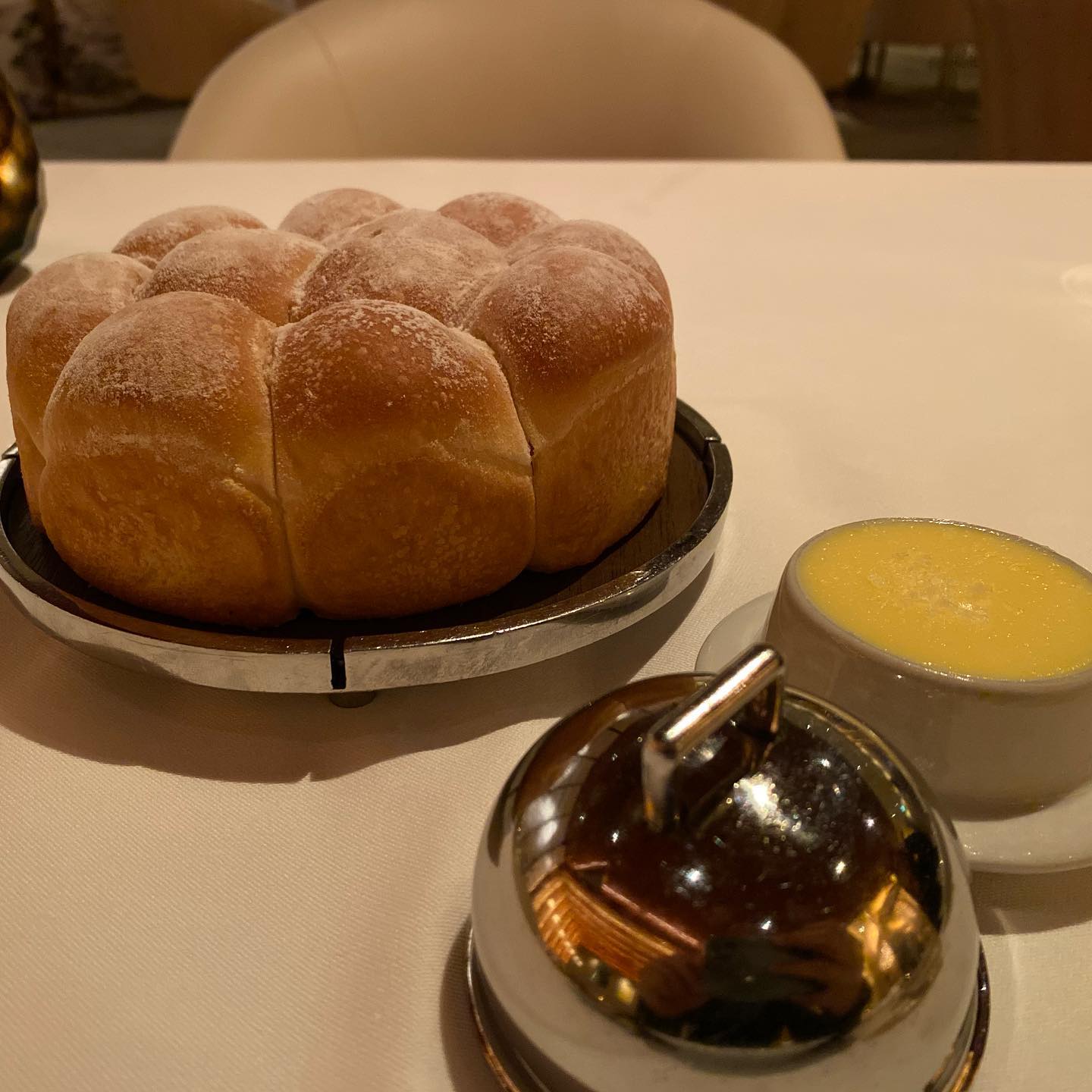 Definitely one of the if not the best meal I have in Macau. Taking into account the food… (3)