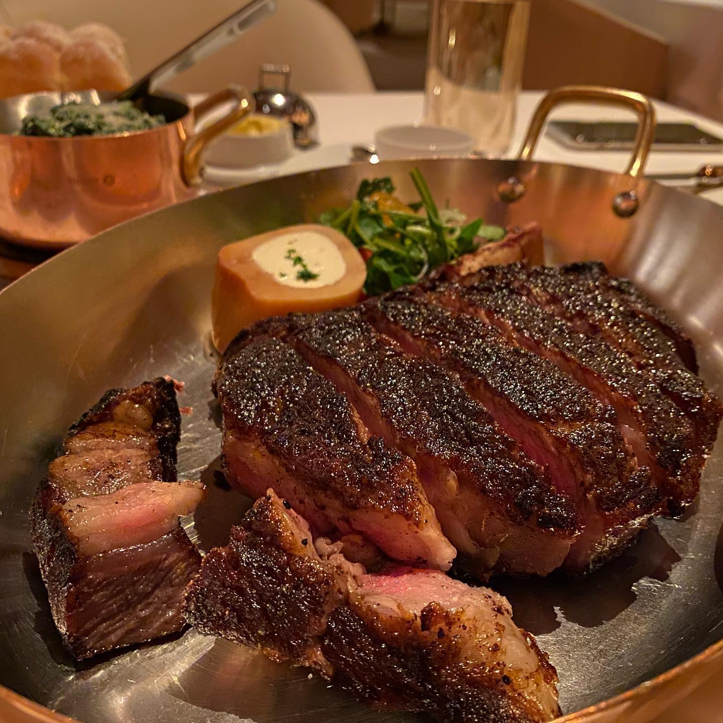 Definitely one of the if not the best meal I have in Macau. Taking into account the food… (6)