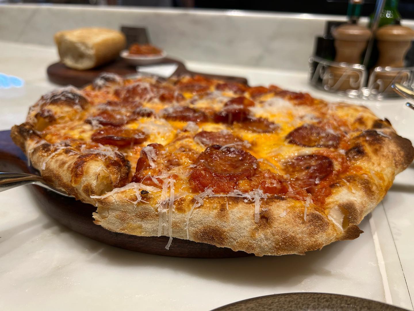 @mgm.mo Still has the best #pizza in #macao #macaofoodie #mgmcotai (2)