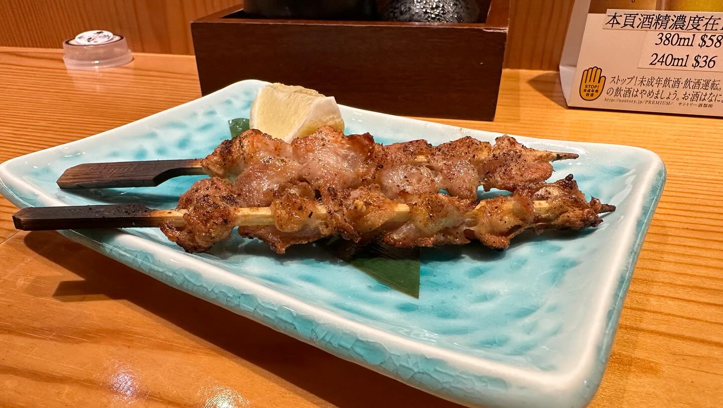 It has been a long time since I’ve been here. The food is better than I remember #sushi… (4)