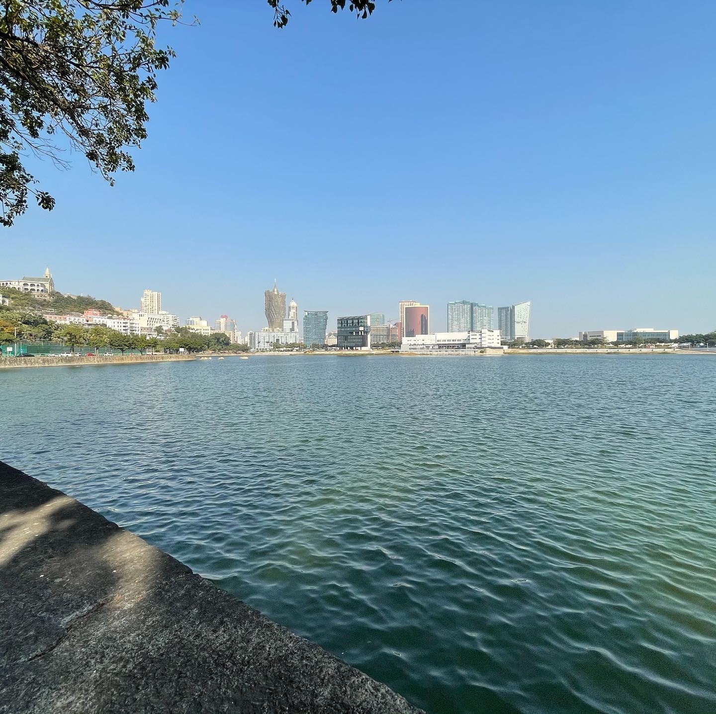 Taking a walk, enjoying a beautiful day and the European vibe of Macau (4)