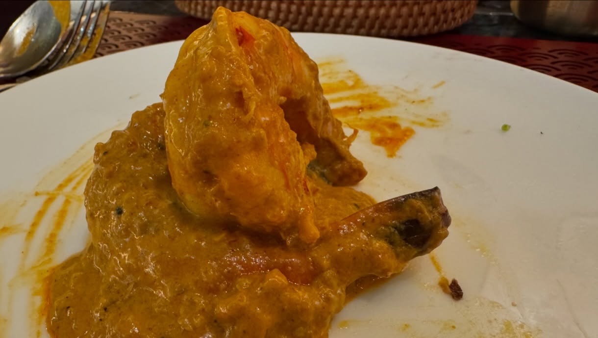 Very tasty Indian food by the #michlinstarchef Justin Paul. There is so much care Justin… (6)