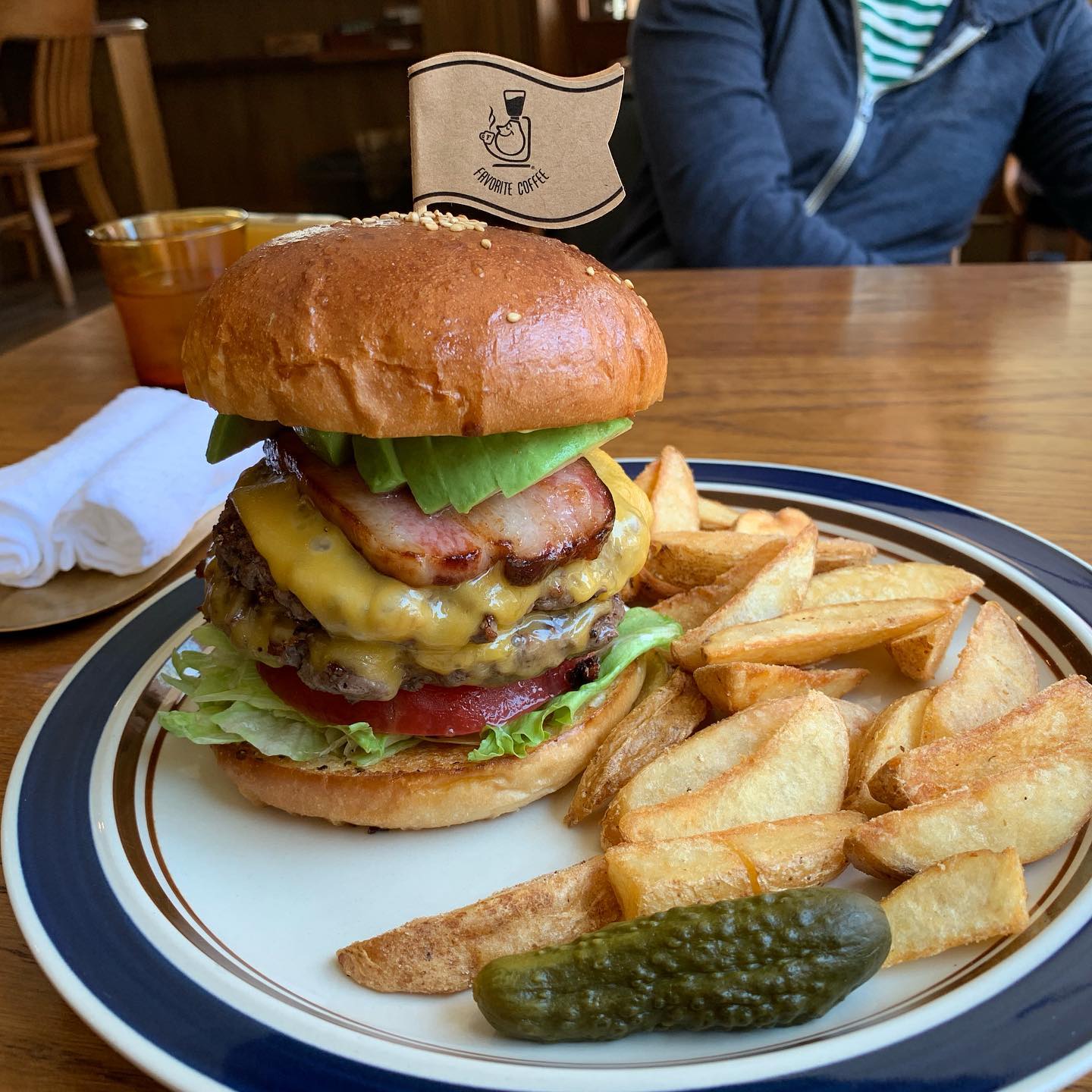 If you love #hamburgers this is a MUST try in #wakayamacity #foodie #wakayama (2)