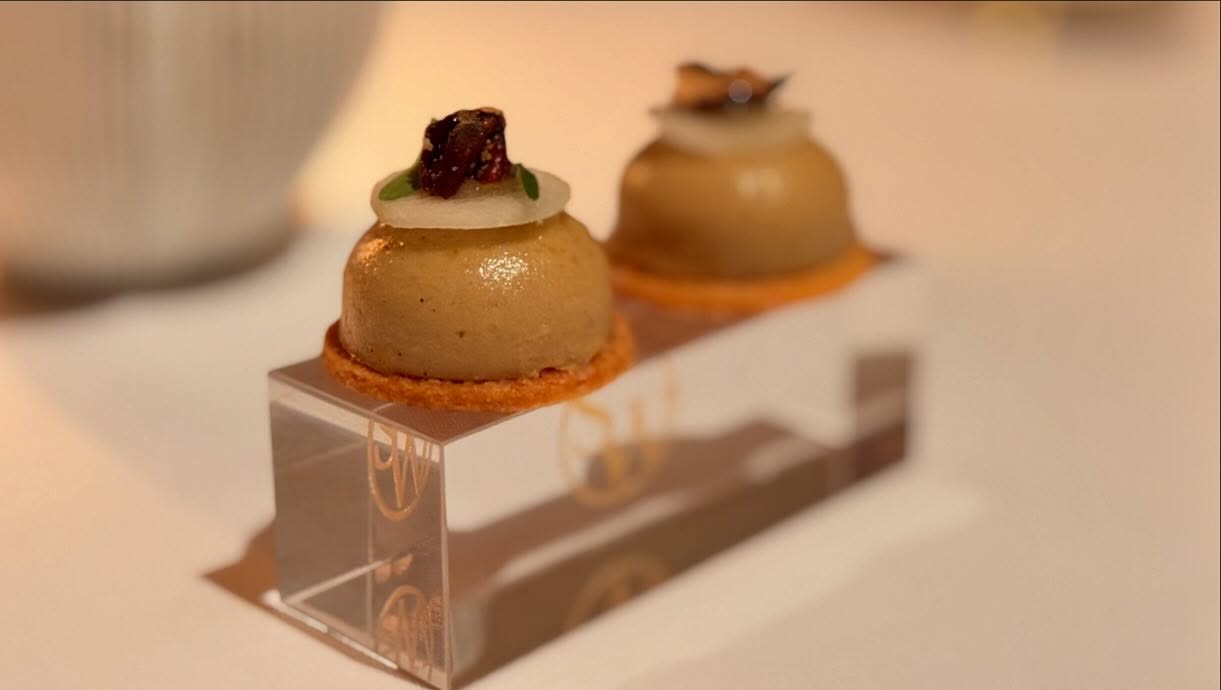 As always consistency is what one can expect from the amazing chefs @heljoamaral and… (15)