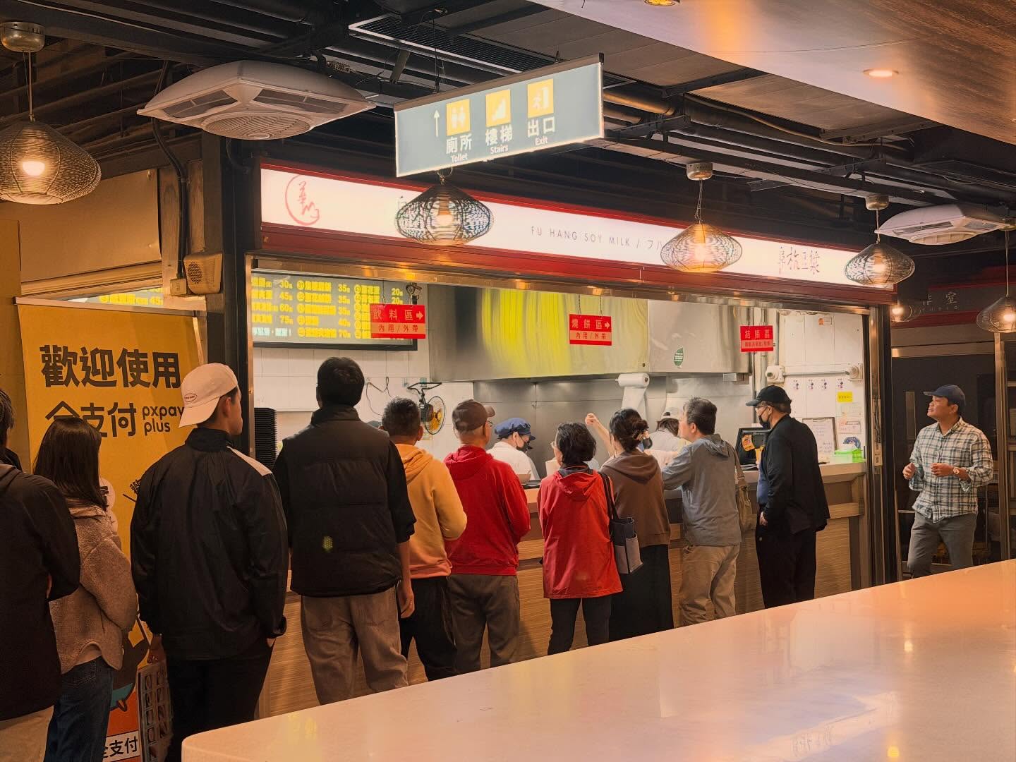 #MichelinGuide mentioned restaurant for #Breakfast only. The most famous for their… (9)