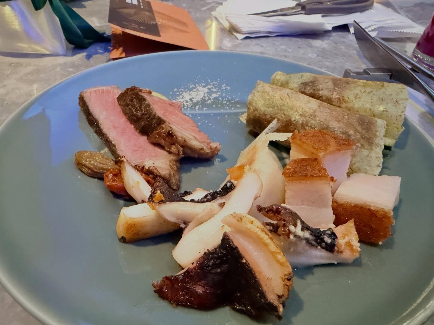 Pretty impressive presentation and deco. Some of the chefs present their dishes at… (2)