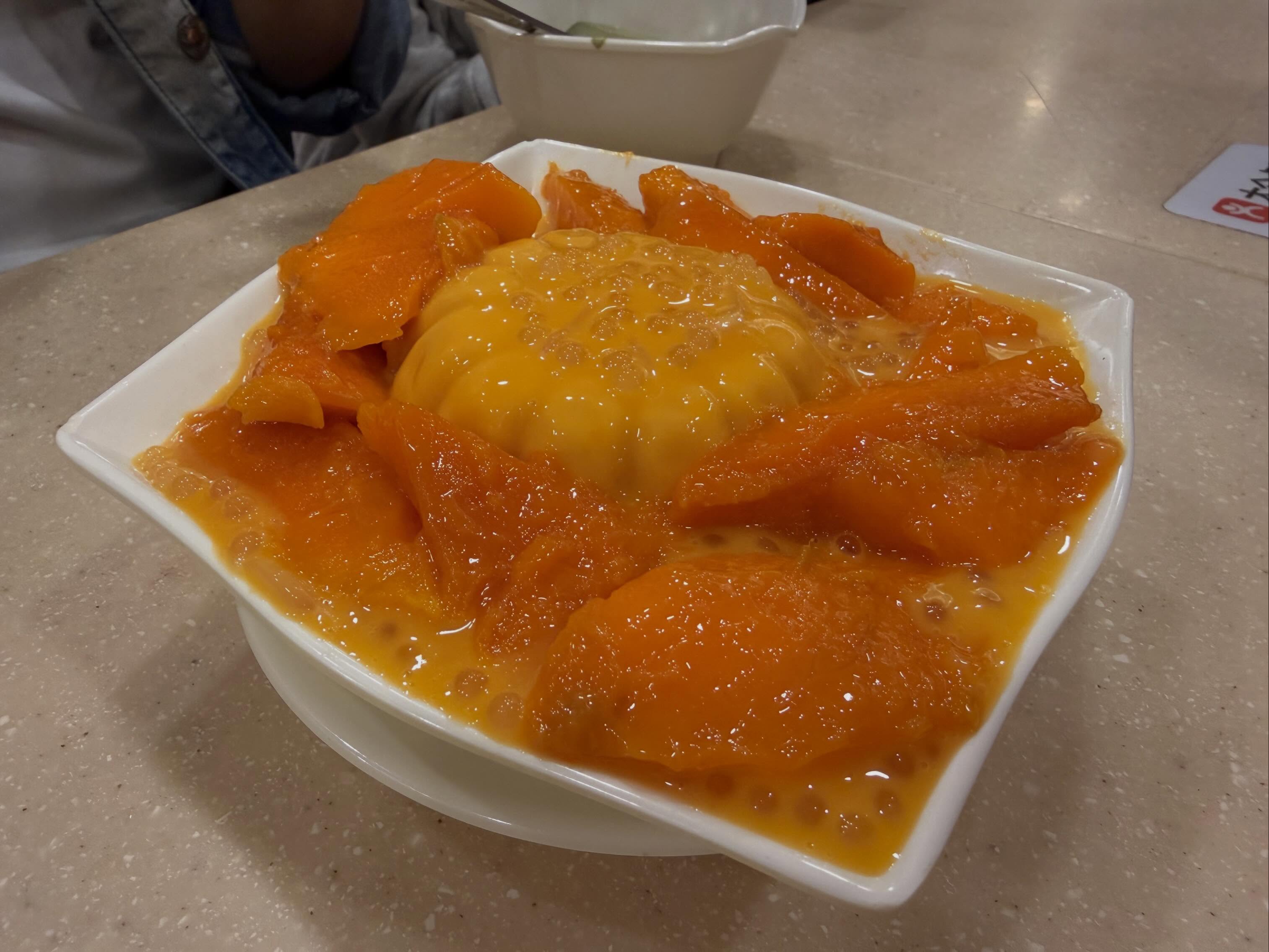 Pudding, Coffee pudding and Mango with Pomelo (3)