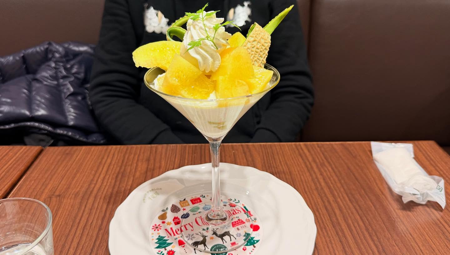 Very good #desserts from a 190 years old restaurant and fruit company. This place always… (2)