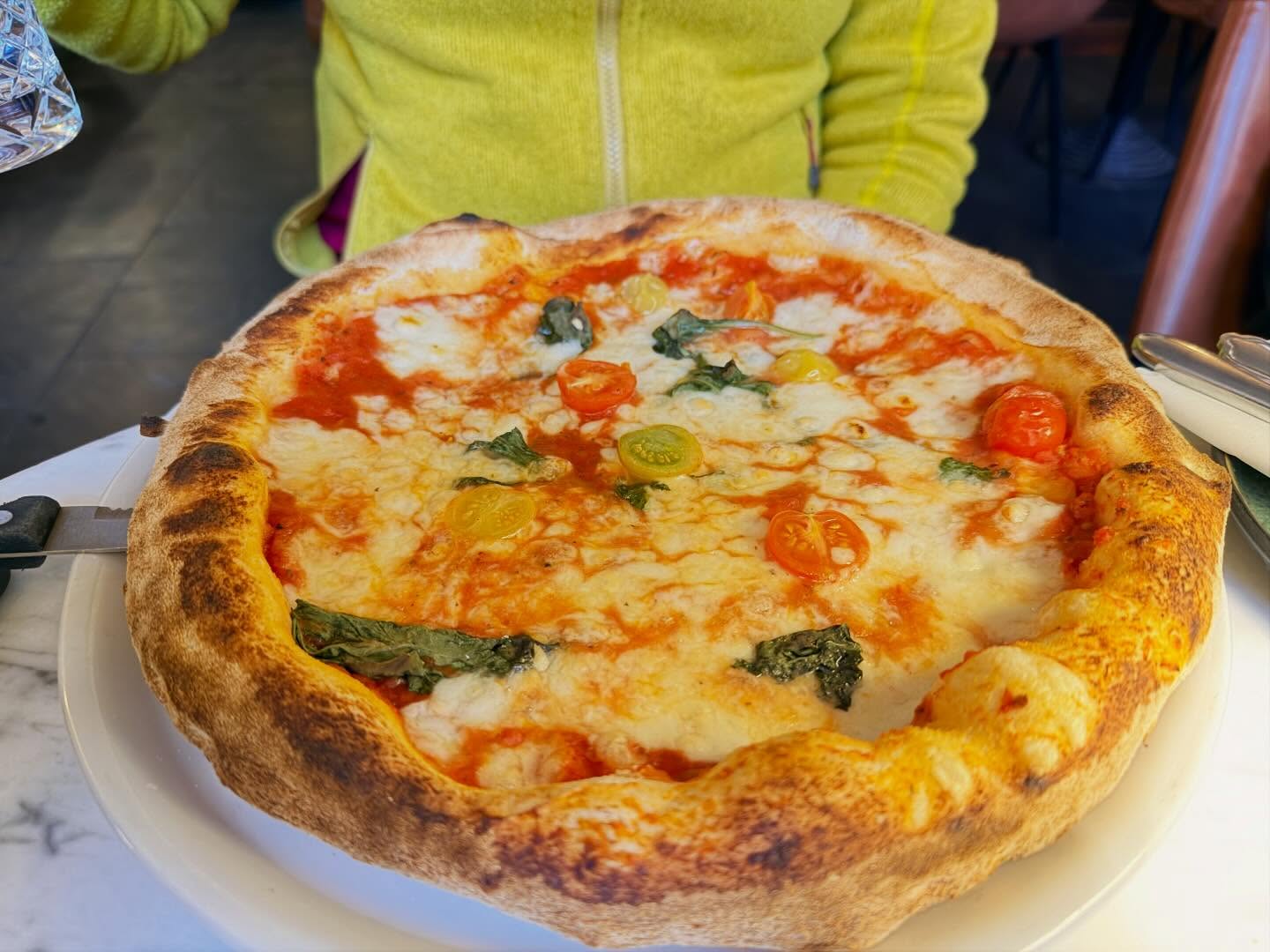 Pizza in Copenhagen: Thin Crust, Made to Order (2)