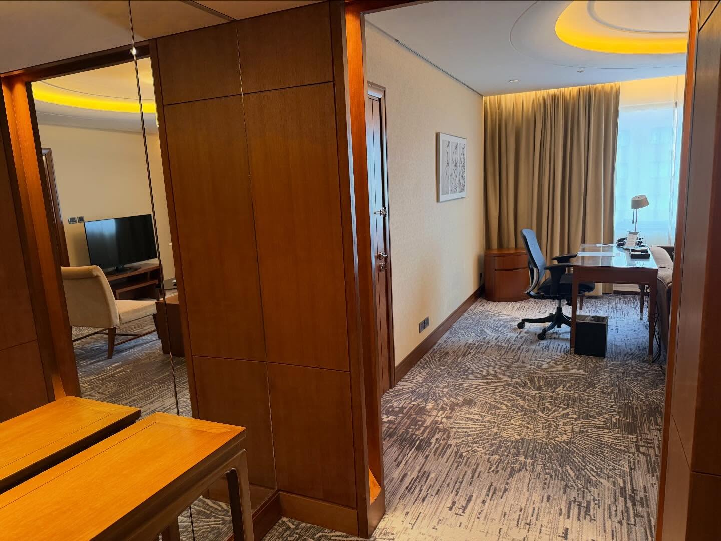 Thank you @sheratongrandtaipei for upgrading the room. It was huge (2)