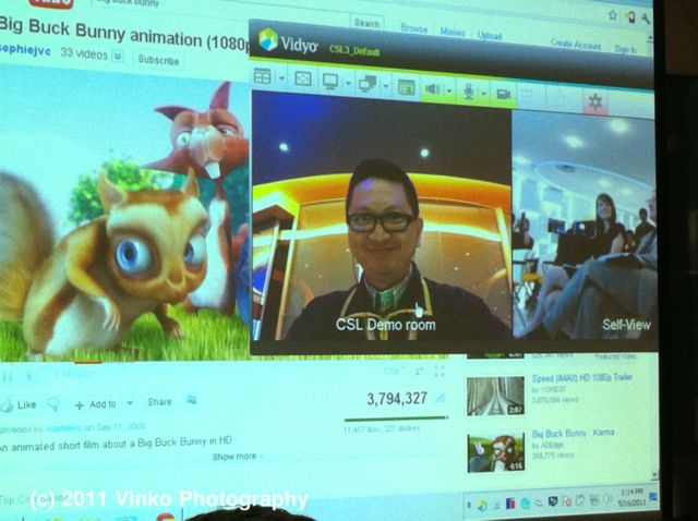 CSL LTE USB Modem Launch - Video Conference While Watching HD Video on YouTube Demo